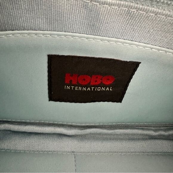 Hobo green wallet wristlet. Like new - Picture 6 of 6